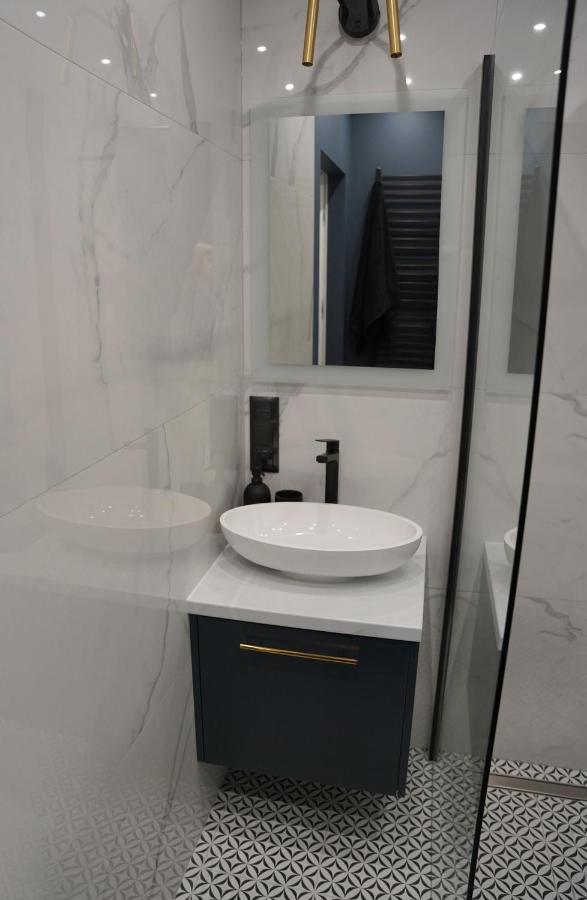 Apartamenty Metro Targowek 27 Varsovie Extérieur photo