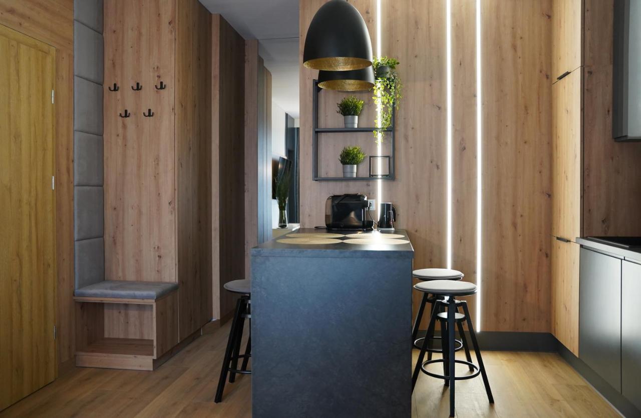 Apartamenty Metro Targowek 27 Varsovie Extérieur photo