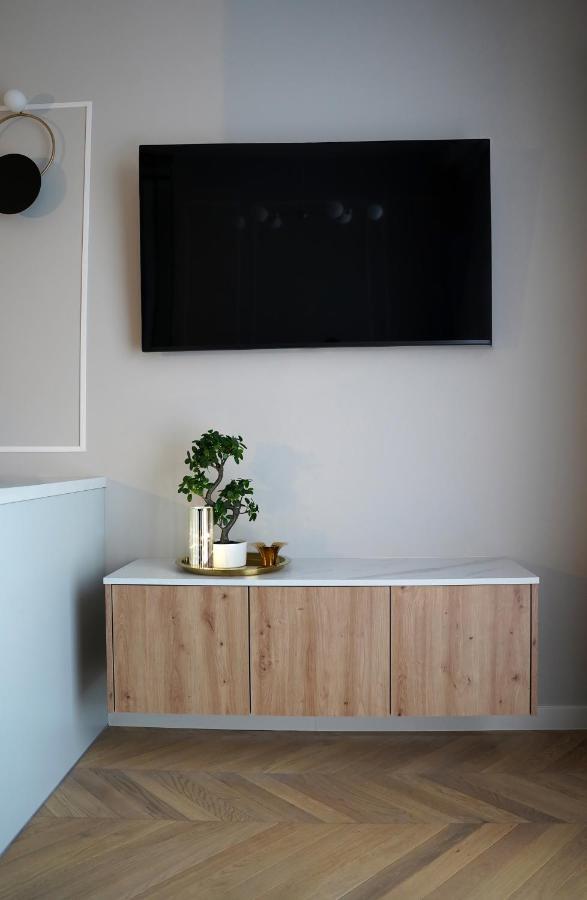 Apartamenty Metro Targowek 27 Varsovie Extérieur photo